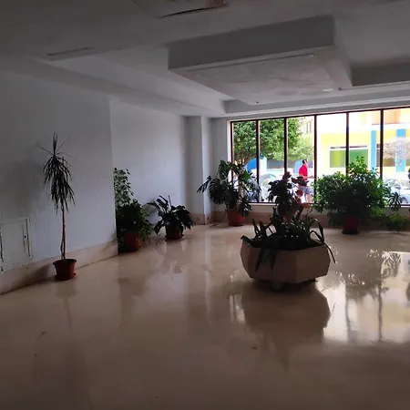 公寓 Ver72- Bonito - Terraza - Wifi - Reformado 托雷莫利诺斯