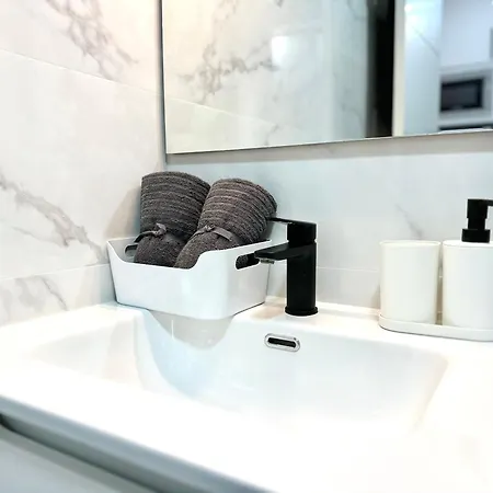 Ver72- Bonito - Terraza - Wifi - Reformado Torremolinos