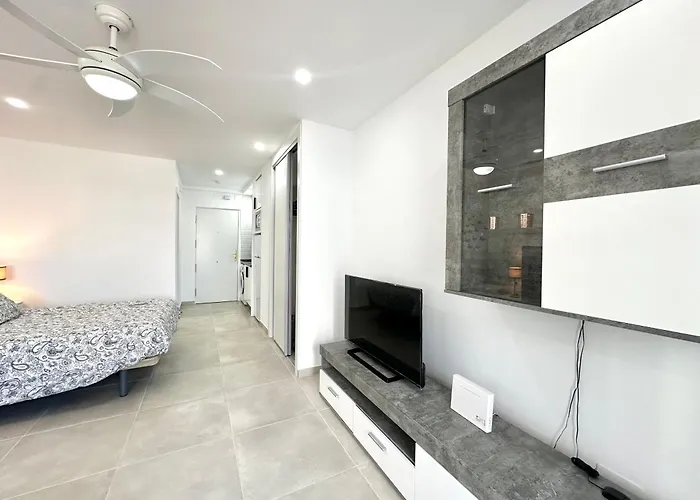 Apartment Ver72- Bonito - Terraza - Wifi - Reformado